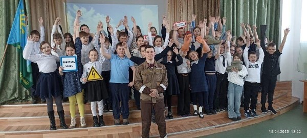 Уроки безопасности от профессионалов: школьники погрузились в мир энергетики  